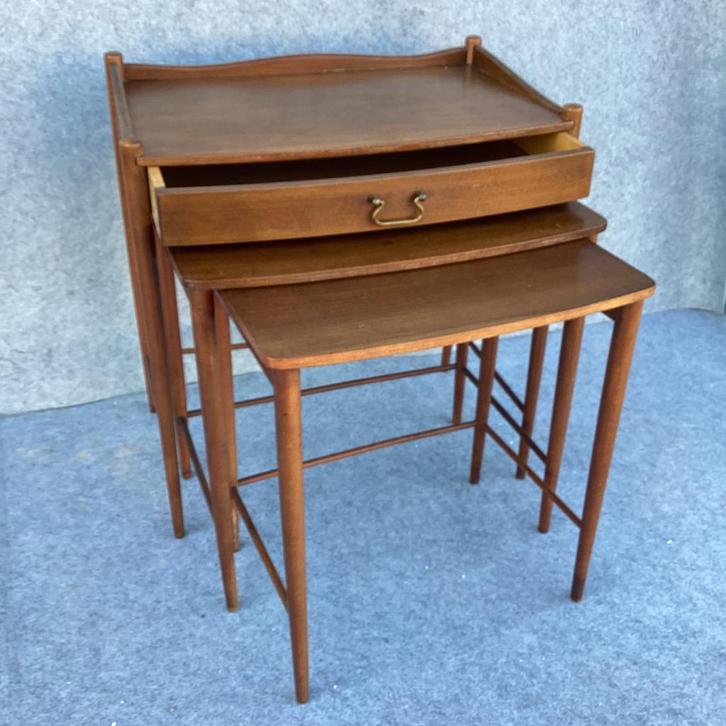 bijzettafeltjes, Huis en Inrichting, Kasten | Ladekasten, Gebruikt, Minder dan 100 cm, Minder dan 50 cm, 25 tot 50 cm, Overige houtsoorten