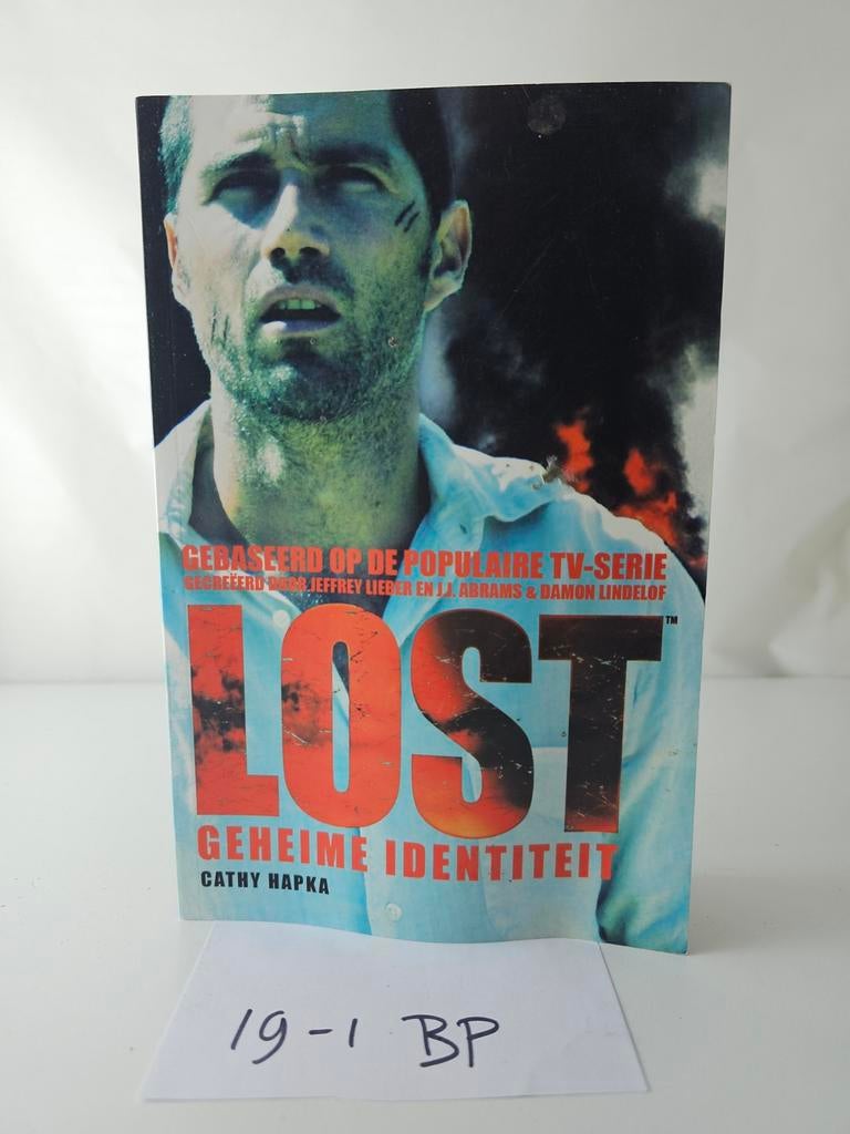 Lost: Geheime Identiteit - Cathy Hapka, Boeken, Ophalen of Verzenden
