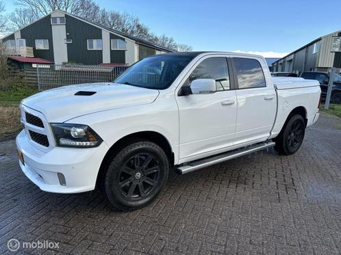 Dodge Ram 1500 Sport Crew Cab 4x4, Auto's, Dodge, Bedrijf, Te koop, RAM1500, 4x4, ABS, Achteruitrijcamera, Airconditioning, Centrale vergrendeling