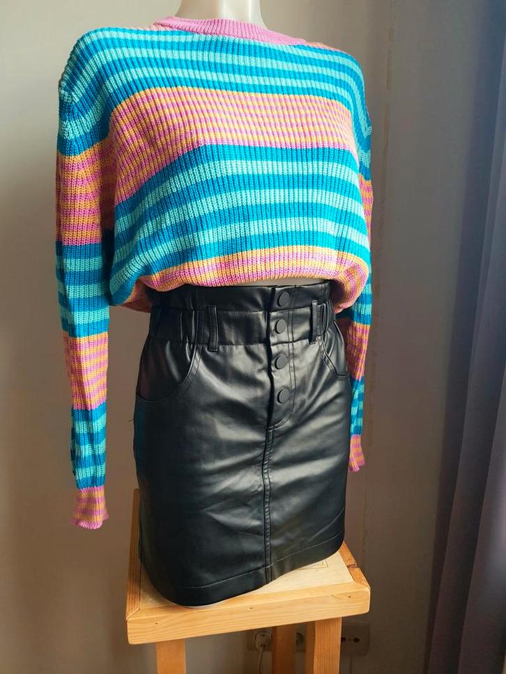 Zara Mini Rokje high waist Lederlook Zwart XS, Kleding | Dames, Rokken, Zo goed als nieuw, Maat 34 (XS) of kleiner, Zwart, Boven de knie