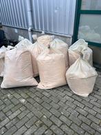 Zakken met zaagsel en schuurstof, Minder dan 3 m³, Ophalen