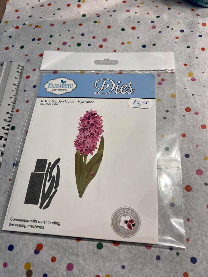 Ecd Elizabeth craft design hyacint stans, Hobby en Vrije tijd, Scrapbooking, Zo goed als nieuw, Frame of Mal, Ophalen of Verzenden