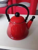 Le Creuset fluitketel/ waterkoker Kone rood
Made in France, Ophalen of Verzenden, Gebruikt, Overige materialen, Overige typen
