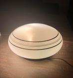 Vintage plafondlamp créme glas met decoratieve gouden ringen, Ophalen of Verzenden, Gebruikt, Glas, Vintage