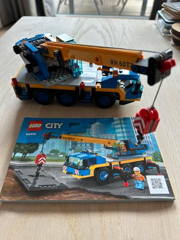 Lego City 60324 hijskraan beschikbaar voor biedingen
