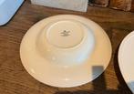 3 x WEDGWOOD WINDSOR  DIEP/ SOEPBORD, Gebruikt, Ophalen of Verzenden, Bord(en), Wedgwood