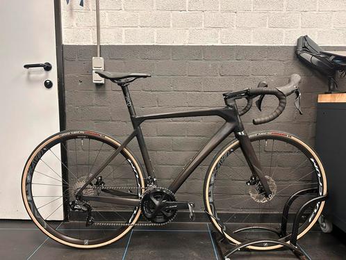 Dedacciai Vertigine DB custom build, Fietsen en Brommers, Fietsen | Racefietsen, Zo goed als nieuw, Overige merken, Meer dan 20 versnellingen