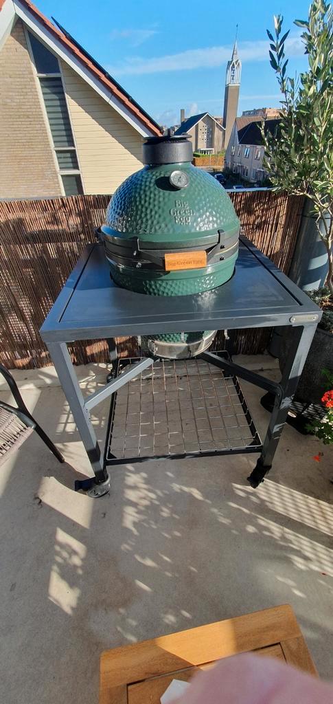 Big green egg Egg-frame te koop. ( dus niet de kamado), Tuin en Terras, Barbecue-accessoires, Zo goed als nieuw, Ophalen of Verzenden
