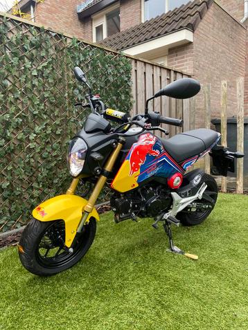 Div. onderdelen voor de Honda msx grom A1 monkey dax 125cc beschikbaar voor biedingen