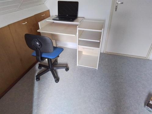 Laptop bureau, handig voor scholieren, Huis en Inrichting, Bureaus, Gebruikt, Bureau, Ophalen