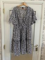 Jurk zwart/wit elastiek taille met strook 2xl, Ophalen of Verzenden, Nieuw, Maat 46/48 (XL) of groter
