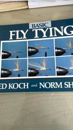 Vliegvissen Boek Basic Fly Tying, Ophalen of Verzenden, Zo goed als nieuw, Overige typen