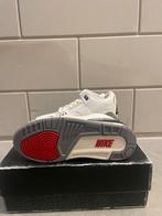 Air jordan 3 reimagined white cement eu 42, Kleding | Heren, Schoenen, Verzenden, Nieuw, Wit