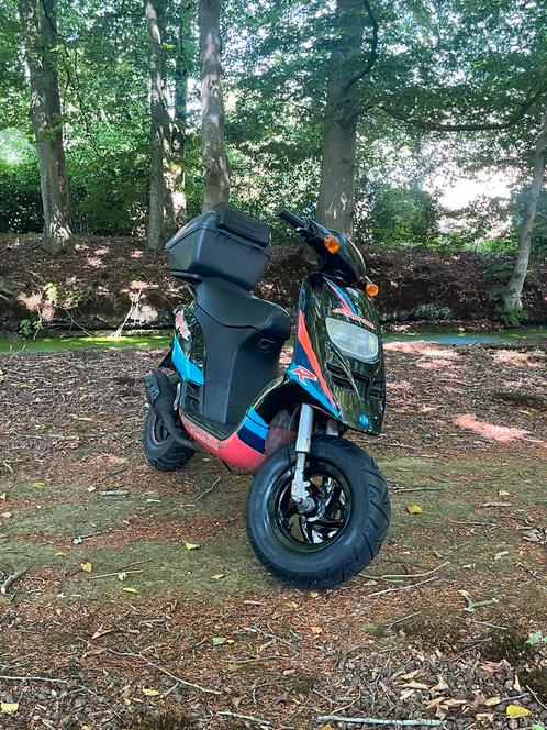 Piaggio/gilera typhoon brom, Fietsen en Brommers, Scooters | Piaggio, Gebruikt, Overige modellen, Maximaal 45 km/u, Tweetakt, Ophalen