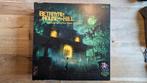Betrayal at House on the Hill English, Hobby en Vrije tijd, Gezelschapsspellen | Bordspellen, Ophalen of Verzenden, Zo goed als nieuw