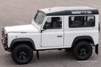 Land Rover Defender 90 Benzine (bj 1995), Auto's, Land Rover, 1998 cc, 136 pk, Gebruikt, Zwart
