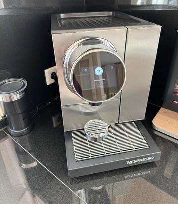 Nespresso Proffesional Momento beschikbaar voor biedingen