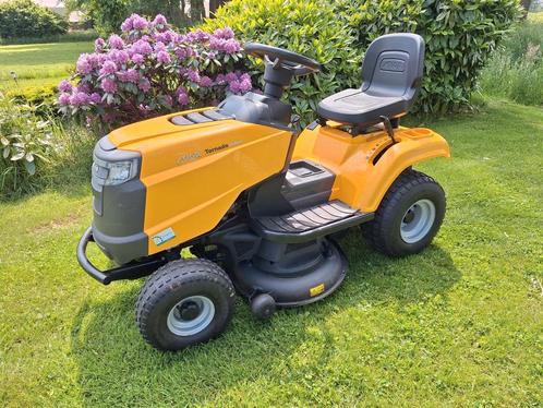 Stiga Tornado Hydrostaat /aanhanger € 150 euro, Tuin en Terras, Zitmaaiers, Zo goed als nieuw, 90 tot 120 cm, Ophalen