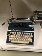 Typemachine 2 stuks, Gebruikt, Q, Q, Ophalen of Verzenden