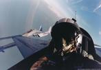 F-16 (KLu) met Mig 29 (originele KLu foto), Verzamelen, Luchtvaart en Vliegtuigspotten, Ophalen of Verzenden, Nieuw, Kaart, Foto of Prent