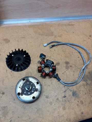 Piaggio 2 takt onsteking compleet beschikbaar voor biedingen