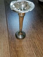 Zilver klein vaasje zwaardje gekeurd, Antiek en Kunst, Antiek | Goud en Zilver, Ophalen of Verzenden, Zilver