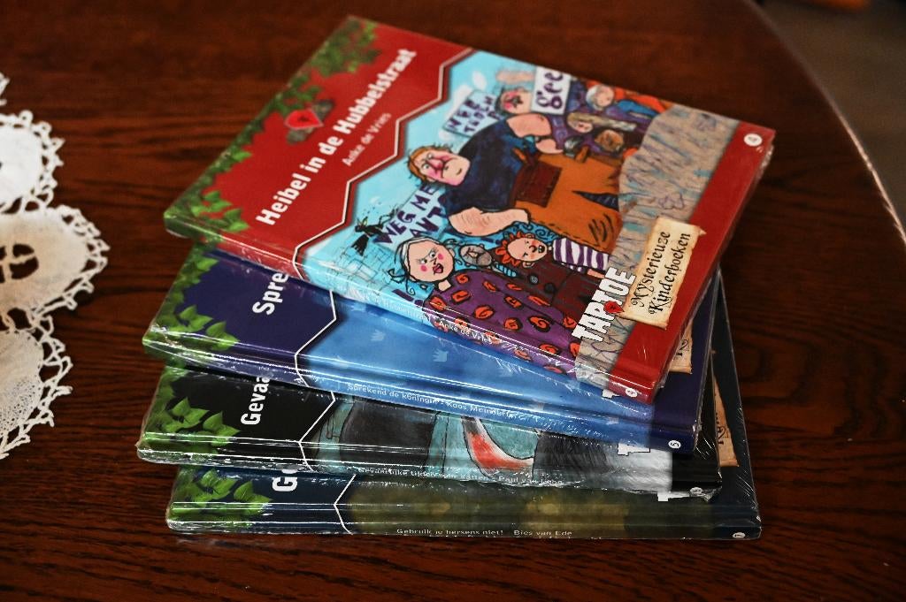Mysterieuze kinderboeken o.a. Anke de Vries, Ophalen of Verzenden, Nieuw, Paul van Loon, Non-fictie