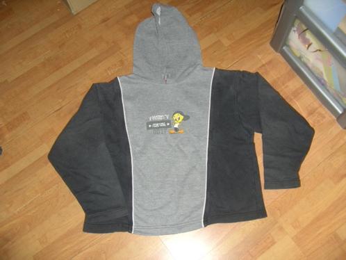 sweather met capuchon met tweety mt 146, Kinderen en Baby's, Kinderkleding | Maat 146, Gebruikt, Jongen of Meisje, Trui of Vest