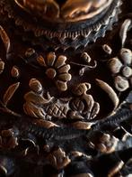 Antieke Peranakan riemgesp, Antiek en Kunst, Antiek | Religie, Ophalen of Verzenden