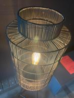 Zwart metalen vloerlamp, Huis en Inrichting, Lampen | Vloerlampen, Ophalen, Zo goed als nieuw, Metaal, 100 tot 150 cm