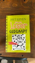 Jeff Kinney - Gedumpt, Ophalen of Verzenden, Zo goed als nieuw, Jeff Kinney