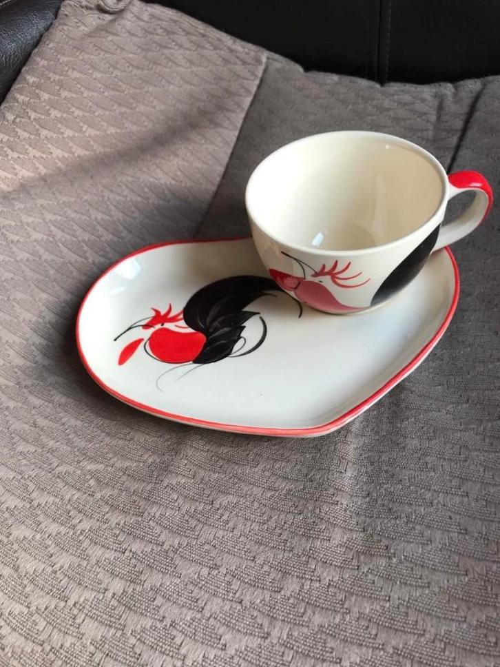 Kop en schotels - bord - bier - borrelglaasjes - voorraadbus, Huis en Inrichting, Keuken | Servies, Gebruikt, Kop(pen) en/of Schotel(s)