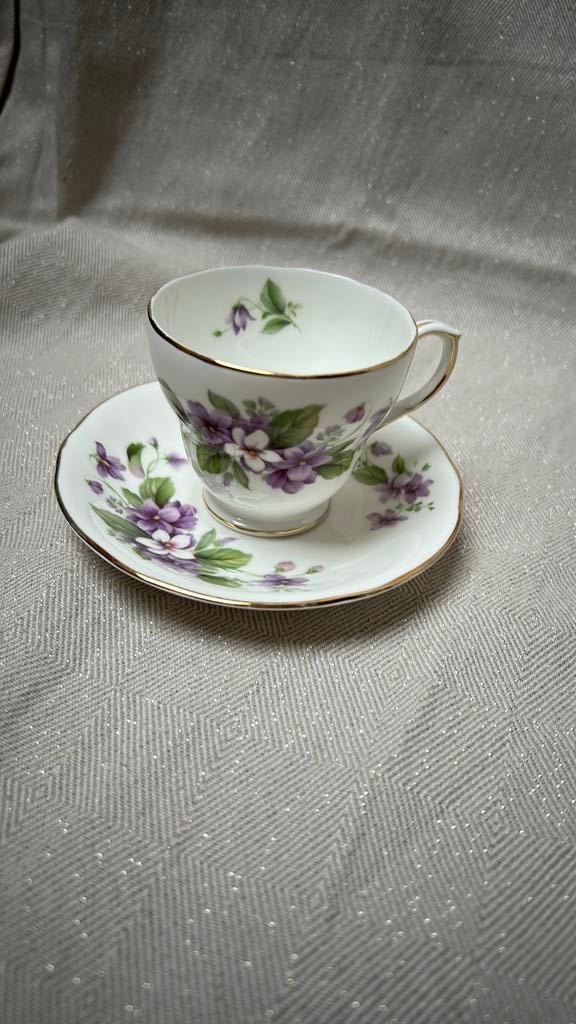 Vintage Duchess Tivoli theekop en schotel, Ophalen of Verzenden, Zo goed als nieuw, Porselein, Kop en/of schotel