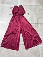 ZARA BORDEAUX ROOD ZOMERSE JUMPSUIT SATIJN MAAT S, Zara, Ophalen of Verzenden, Zo goed als nieuw, Maat 36 (S)