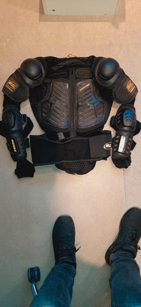 Motorcross Harnas + Rugprotector XXL, Motoren, Kleding | Motorhelmen, Ophalen of Verzenden