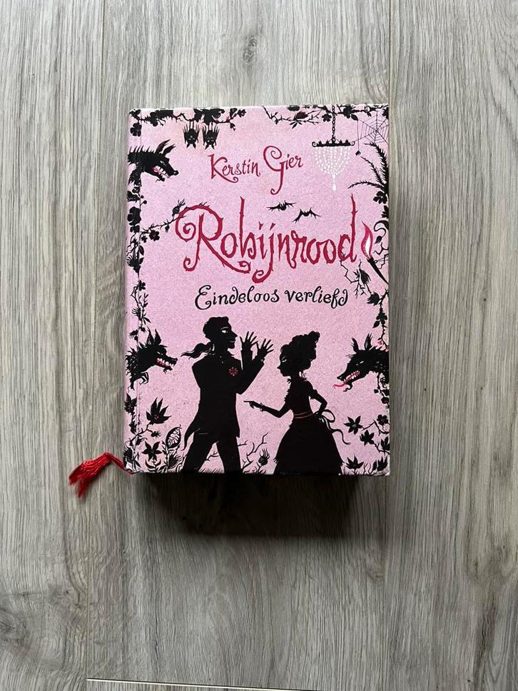 Kerstin Gier - Robijnrood, Boeken, Chicklit, Gelezen, Ophalen of Verzenden