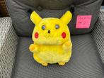 Nieuwe zgan vintage Pikachu Pokemon knuffel 30 cm, Ophalen, Overige figuren, Nieuw, Beeldje of Figuurtje