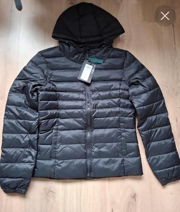 Only puffer jacket maat s beschikbaar voor biedingen