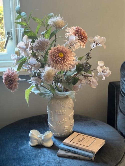 Nieuw! Zijden boeket “Relax”, Huis en Inrichting, Woonaccessoires | Kunstplanten en Kunstbloemen, Nieuw, Ophalen