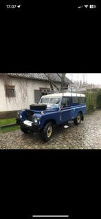 Land Rover series 3 109 uit 1982, 2286 cc, Zwart, Blauw, 61 pk
