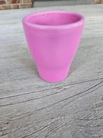 Roze bloempotje, Gebruikt, Rond, Ophalen of Verzenden, Aardewerk