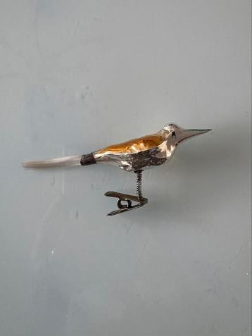 vintage kerdtboom vogeltje kerstbal beschikbaar voor biedingen