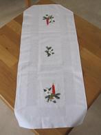 Fraai hand geborduurde loper is zo goed als nieuw., Antiek en Kunst, Curiosa en Brocante, Ophalen of Verzenden