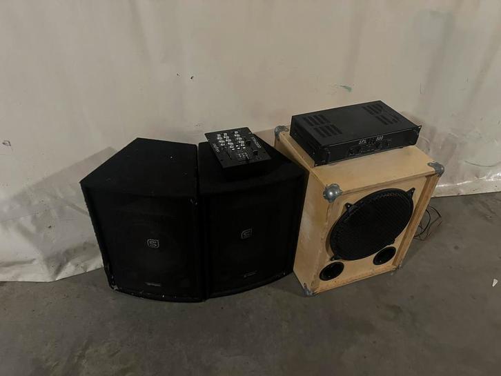 2x skytec 600W speakers en 1200W subwoofer, Auto diversen, Autospeakers, Gebruikt, Ophalen