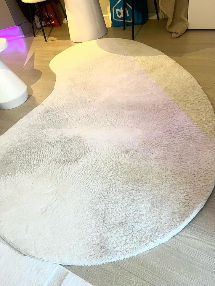 Off-white vloerkleed Kwantum, Huis en Inrichting, Stoffering | Tapijten en Kleden, Gebruikt, 100 tot 150 cm, 150 tot 200 cm, Overige vormen