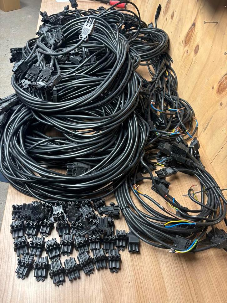 Partij wieland aansluit, koppel snoeren en splitters, Doe-het-zelf en Verbouw, Elektra en Kabels, Gebruikt, Overige typen, Ophalen