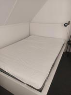 Wit bed frame plus matras 140x200cm, Huis en Inrichting, Slaapkamer | Bedden, Ophalen, Wit, Tweepersoons, 140 cm