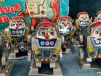 12 antieke silver robots van Yone in display, Antiek en Kunst, Ophalen of Verzenden