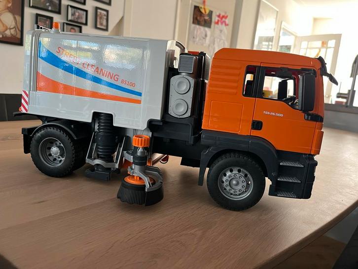Bruder Veegwagen - Street Cleaner, Kinderen en Baby's, Speelgoed | Overig, Zo goed als nieuw, Jongen of Meisje, Ophalen