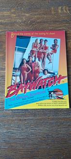 BAYWATCH THE OFFICIAL SCRAPBOOK MET PAMELA LEE  ANDERSON, Verzamelen, Ophalen of Verzenden, Zo goed als nieuw, Boek, Tijdschrift of Artikel